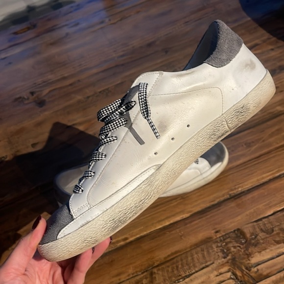 Men’s Golden Goose superstar sneaker - Picture 8 of 11